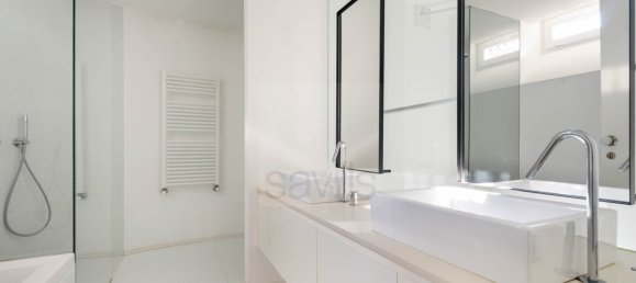 5 bedrooms Villa in Porto, Portugal No. 120144 29