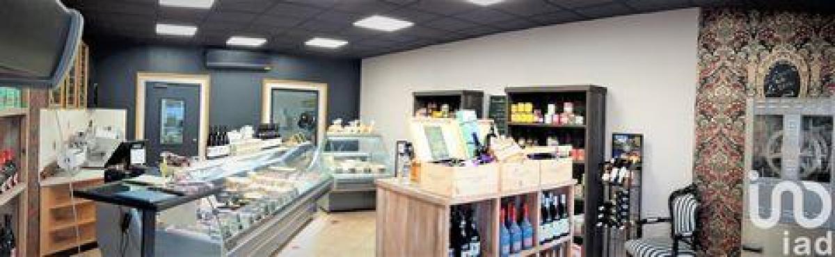 100m² Factory in Pau, France No. 18619