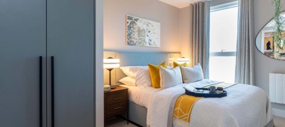 Apartamento de 3 dormitorios en Slough, United Kingdom No. 3360 7