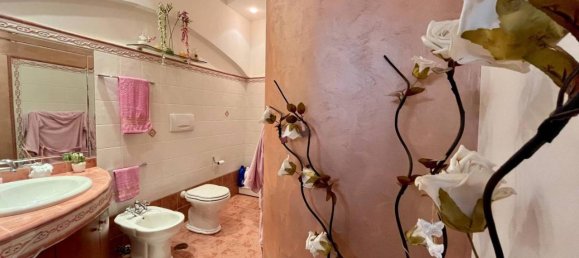 Casa de 4 divisões em Bitetto, Italy N.º 65236 11