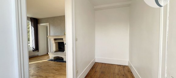 3 bedrooms Apartment in Senlis, France No. 78506 10