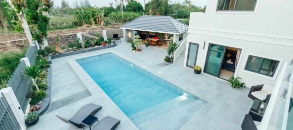 5 Schlafzimmer Villa in Hua Hin, Thailand, Nr. 75658 11