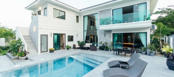 5 Schlafzimmer Villa in Hua Hin, Thailand, Nr. 75658 3