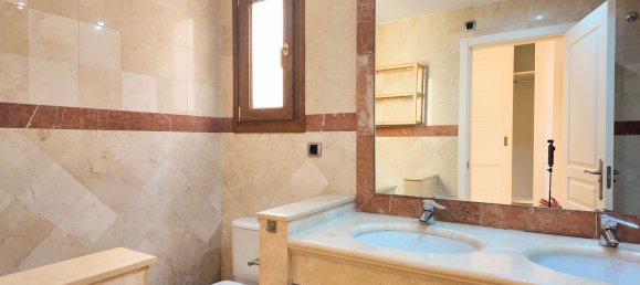 Apartamento T3 em Marbella, Spain N.º 120188 3