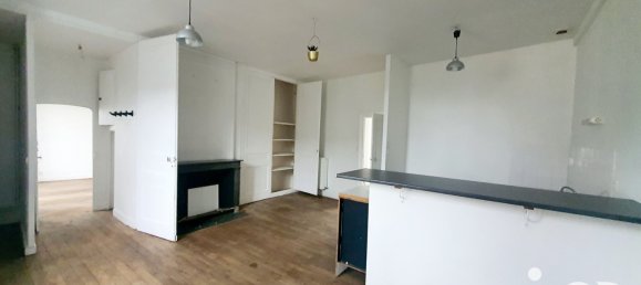 1 room Building in Sainte-Maure-de-Touraine, France No. 221681 5