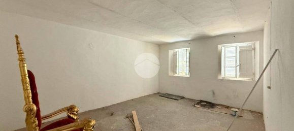 3 bedrooms House in Stroppiana, Italy No. 343226 12