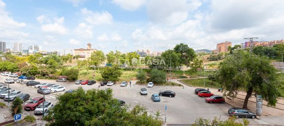 Квартира с 4 спальнями в Эсплугес-де-Льобрегат, Испания № 145142 32