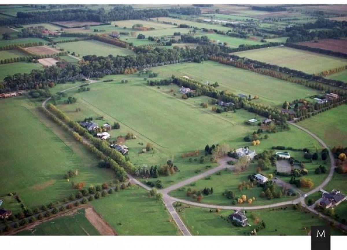  Land in General Rodriguez, Argentina No. 111141