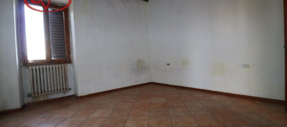 4غرفة شقة في Montevarchi, Italy رقم 236213 11