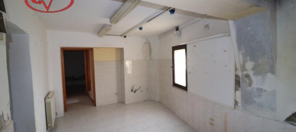 4غرفة شقة في Montevarchi, Italy رقم 236213 3