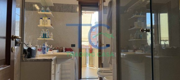 3 bedrooms Apartment in Piacenza, Italy No. 347730 45