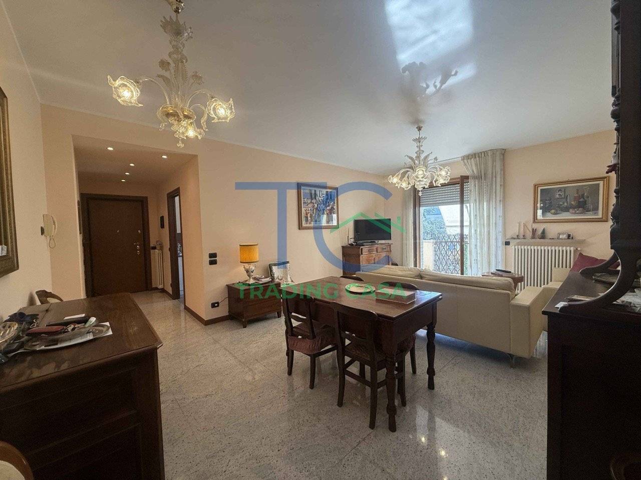 3 bedrooms Apartment in Piacenza, Italy No. 347730