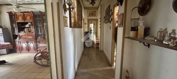 Квартира с 4 комнатами в Палермо, Италия № 221411 4