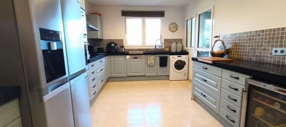 3 bedrooms Apartment in Cadiz, Spain No. 186566 6