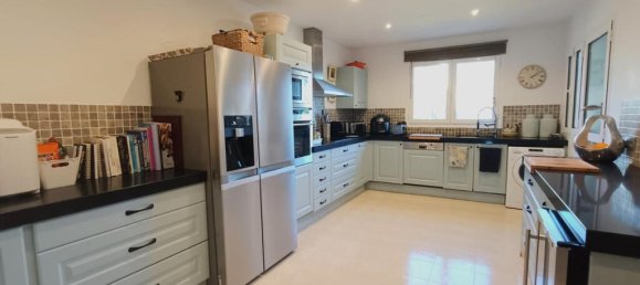 3 bedrooms Apartment in Cadiz, Spain No. 186566 4