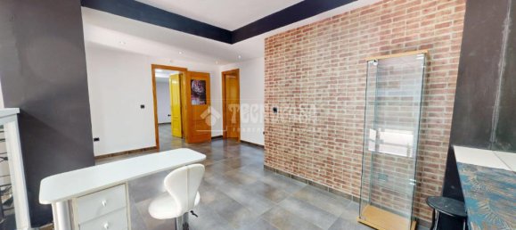 Gewerbliche Immobilie in Valencia, Spain 117m², Nr. 144752 13