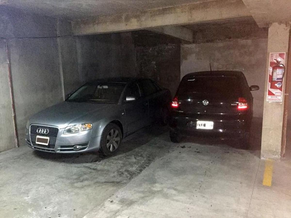  Warehouse in Buenos Aires, Argentina No. 110004