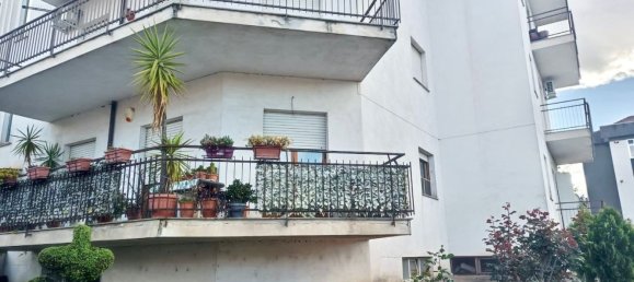 4 rooms Apartment in Rende, Italy No. 303605 2