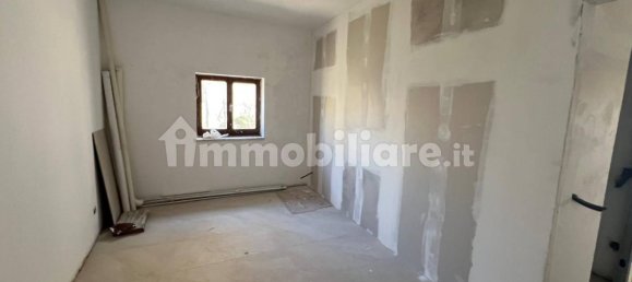 3 Schlafzimmer Wohnung in Bregnano, Italy, Nr. 263773 6