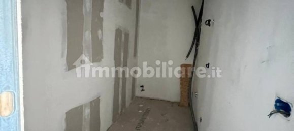 3 Schlafzimmer Wohnung in Bregnano, Italy, Nr. 263773 5