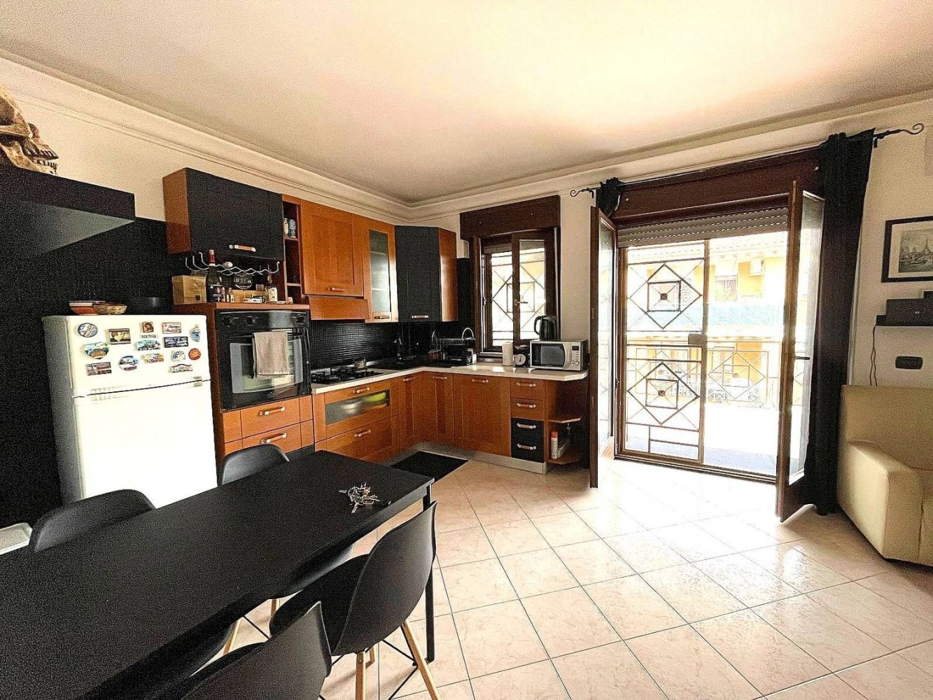2 chambres Appartement à Monterotondo, Italy No. 400957