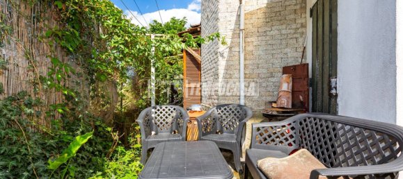 2 bedrooms Apartment in Moncalieri, Italy No. 282911 4