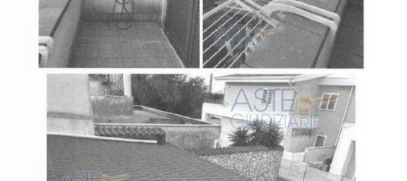 Вилла с 6 комнатами в Ардеа, Италия № 197362 14