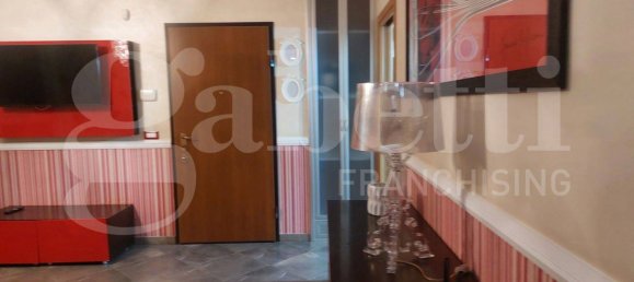 Квартира с 3 спальнями в Таранто, Италия № 82055 18