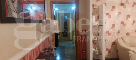 Квартира с 3 спальнями в Таранто, Италия № 82055 11