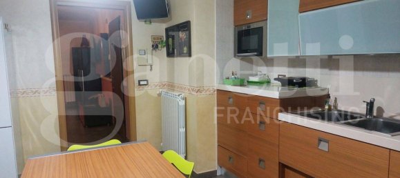 Квартира с 3 спальнями в Таранто, Италия № 82055 41