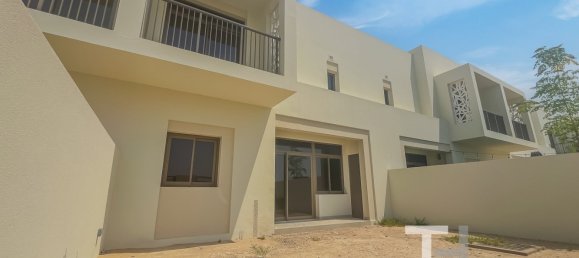 3 bedrooms Townhouse in Town Square, UAE No. 28625 30