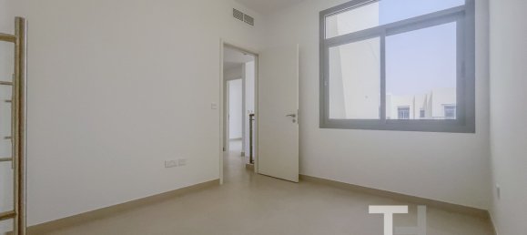 3 bedrooms Townhouse in Town Square, UAE No. 28625 12