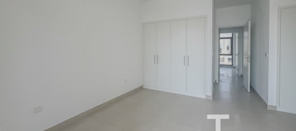 3 bedrooms Townhouse in Town Square, UAE No. 28625 17