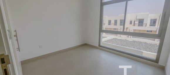 3 bedrooms Townhouse in Town Square, UAE No. 28625 23
