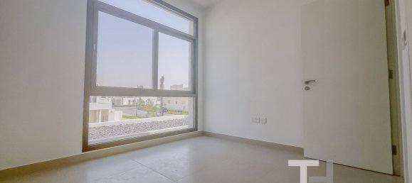 3 bedrooms Townhouse in Town Square, UAE No. 28625 24