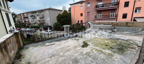 5 bedrooms Villa in Brescia, Italy No. 179787 13