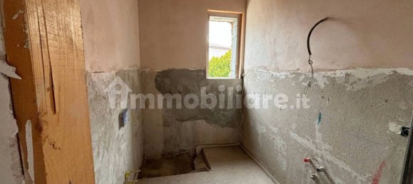 5 bedrooms Villa in Brescia, Italy No. 179787 12