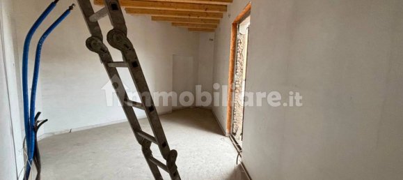 5 bedrooms Villa in Brescia, Italy No. 179787 17