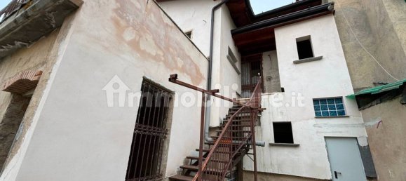 5 bedrooms Villa in Brescia, Italy No. 179787 24