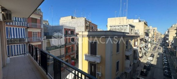 Apartamento T3 em Bari, Italy N.º 343951 7