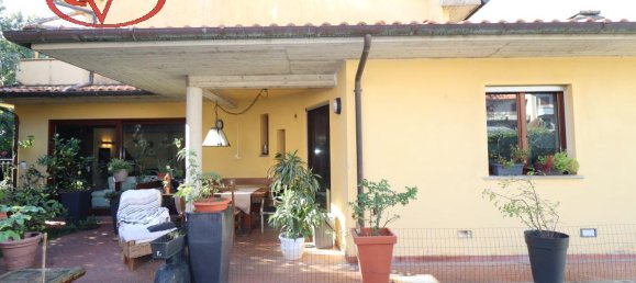 6غرفة فيلا في Loro Ciuffenna, Italy رقم 232998 2