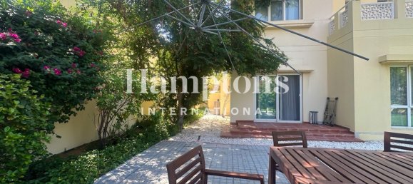 5 Schlafzimmer Villa in Meadows, UAE, Nr. 190551 2