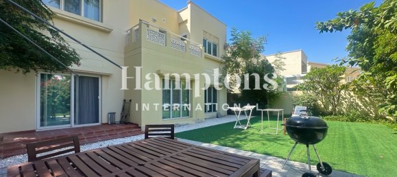 5 Schlafzimmer Villa in Meadows, UAE, Nr. 190551 5