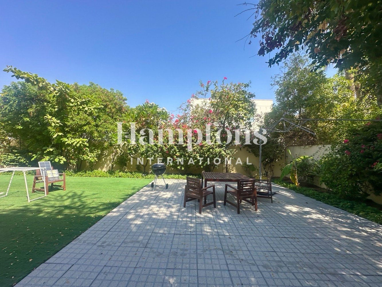5 Schlafzimmer Villa in Meadows, UAE, Nr. 190551