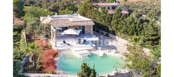 4 Schlafzimmer Villa in Gagliano del Capo, Italy, Nr. 184456 9