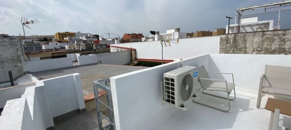 2 chambres Appartement à El Puerto de Santa Maria, Spain No. 147807 4