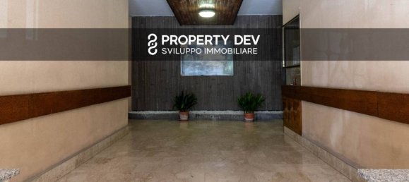 3 bedrooms Apartment in Rome, Italy No. 67931 2