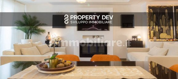 3 bedrooms Apartment in Rome, Italy No. 67931 9