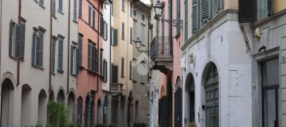 Propriété commerciale à Bergamo, Italy 45m² No. 66749 10