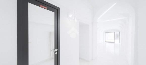 Propriété commerciale à Bergamo, Italy 45m² No. 66749 9